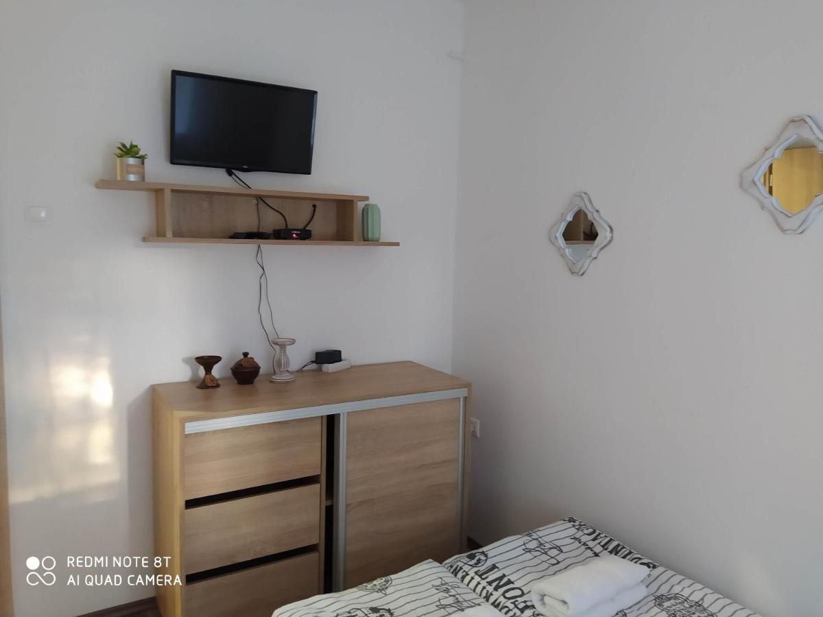 Evelyn Apartman Hajduszoboszlo Bagian luar foto